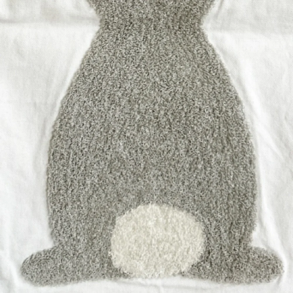 NEW The Farmhouse Rachel Ashwell HEADS & TAILS Bunny Tablerunner 🐇🐇🐇
